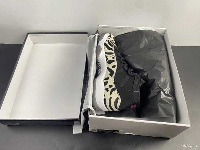 AR0715-010 INSTINCT 11 JORDAN ANIMAL AIR 1203